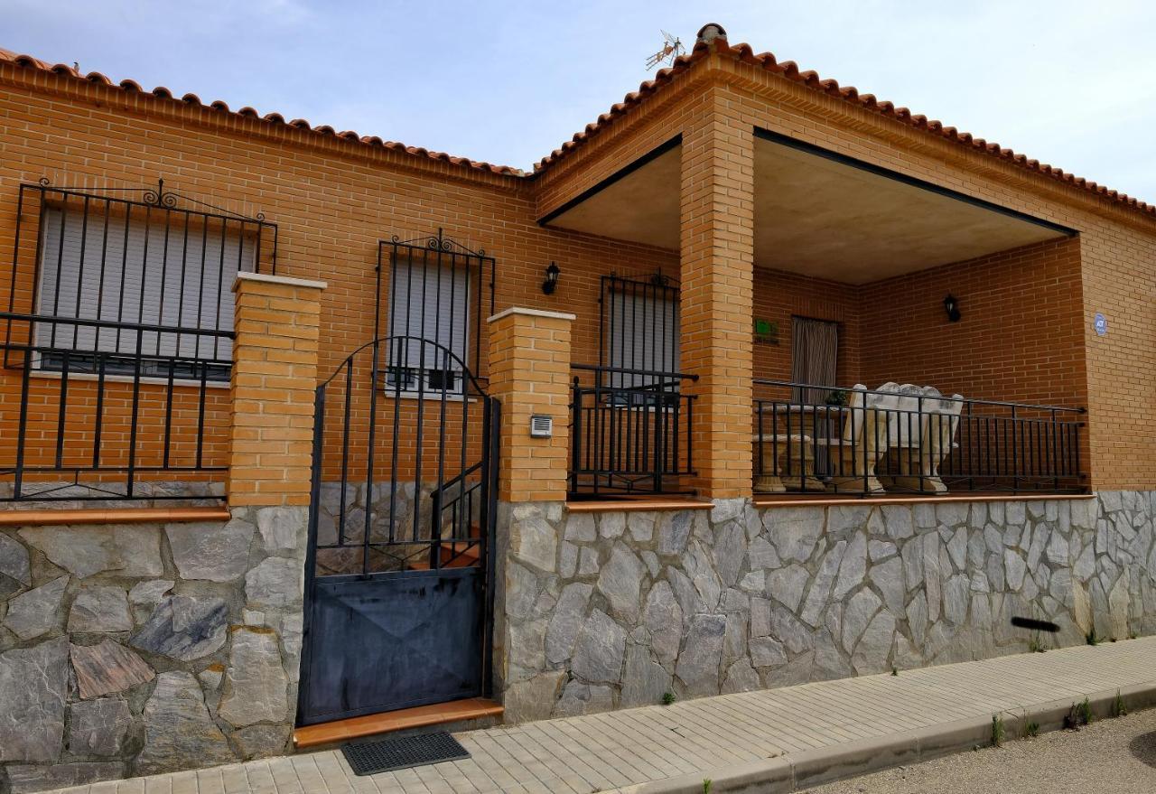 Villa Pozo Hondo Villamuelas Luaran gambar